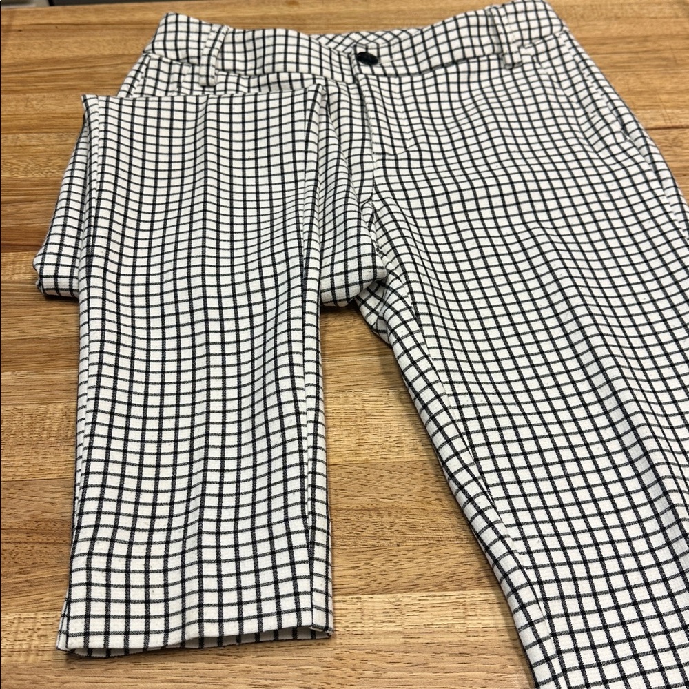 Cabi “windowpane” trousers, tapered ankle length, 2